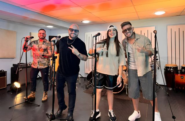 Atina y Bacanos presentan “Eres mi vida”, un lanzamiento con sello internacional - 3, Foto 3