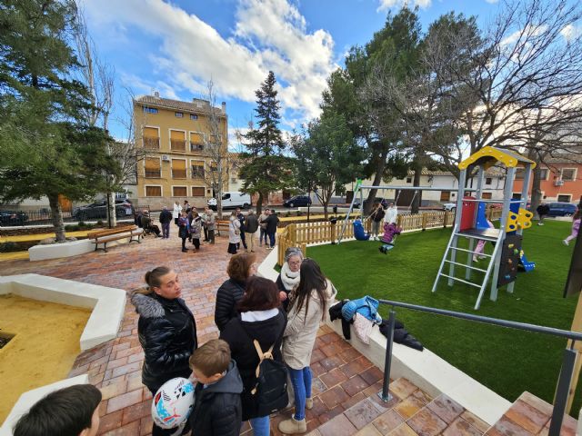 El Ayuntamiento de Caravaca reabre el Parque del Egido tras una reforma que lo hace más accesible e intergeneracional - 2, Foto 2