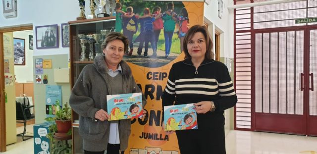 El Ayuntamiento ha repartido 100 libros de Bruno y Firu: una historia valiente entre todos los centros escolares de Jumilla - 2, Foto 2