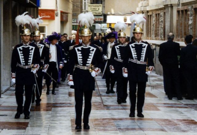 La decisión sobre los plumeros de la Policía Local fue consensuada - 1, Foto 1