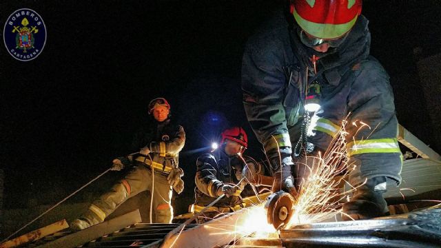 Bomberos de Cartagena realizan una veintena de servicios por fuertes vientos - 1, Foto 1