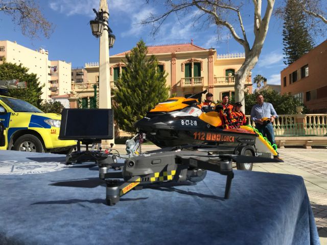 La Concejalía de Emergencias amplía sus recursos para prestar un mejor servicio en situaciones de emergencia con la adquisición de un dron y una moto de agua - 1, Foto 1