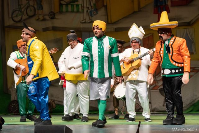 La chirigota de Roquetas, ganadora de la XVII edición del Concurso Regional de Chirigotas - 1, Foto 1