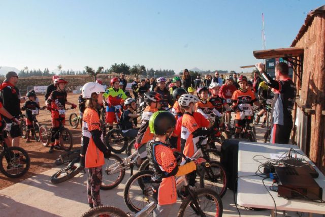 Más de 70 participantes en el campeonato de inauguración del Circuito Trial Bici de Los Camachos - 1, Foto 1