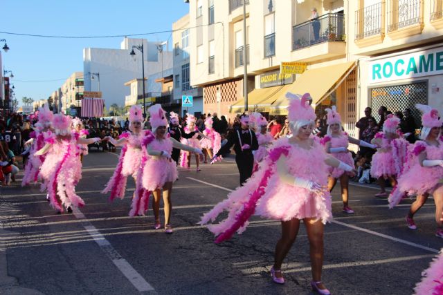 Más de 1.700 personas y 40 comparsas llenan de carnaval las calles de San Pedro del Pinatar - 2, Foto 2
