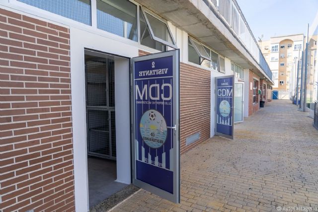 El martes entran en funcionamiento los vestuarios del campo municipal de Fútbol de Urbanización Mediterráneo - 1, Foto 1