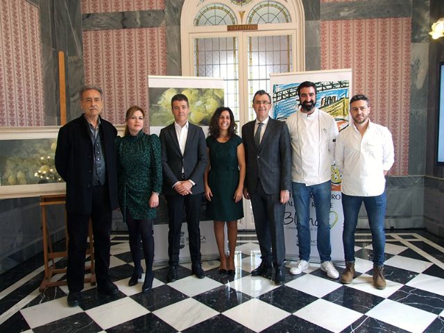 El alcalde de Blanca presenta, en el Teatro Romea, el 'I Gastro-Encuentro del Valle de Ricote' - 2, Foto 2