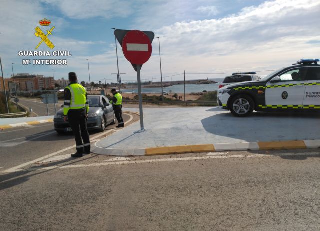 La Guardia Civil ha realizado más de 12.000 pruebas de verificación de alcoholemia y drogas durante la celebración de los carnavales - 4, Foto 4