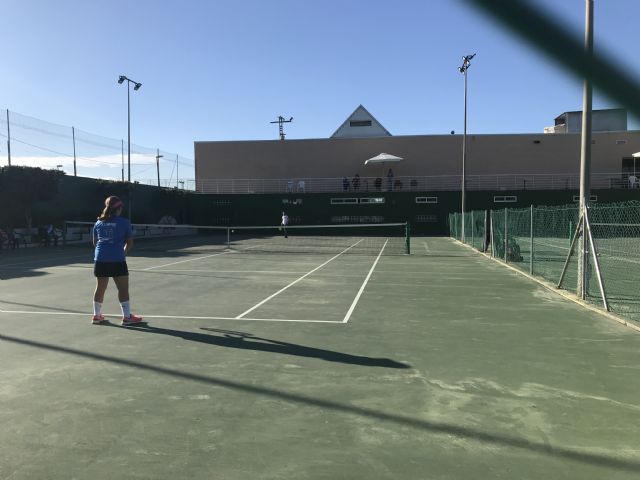 Javier López y Eva Martinez, de la escuela de tenis Kuore de Totana,  campeones en las categorías Alevín masculino y femenino en el torneo Regional Iniciatenis, Foto 5