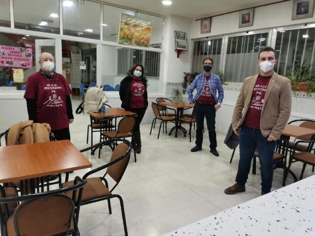 Gracias a la moción de MC, aprobada anoche, se dotará de desfibriladores a todos los locales de Los Dolores - 1, Foto 1