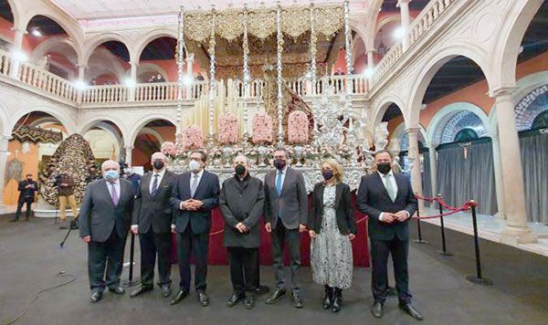 In Nomine Dei’: el patrimonio artístico de las 70 Hermandades de Sevilla - 1, Foto 1