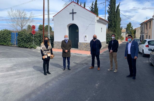 Concluye la renovación de aceras y asfaltado en el barrio de San Pedro - 1, Foto 1
