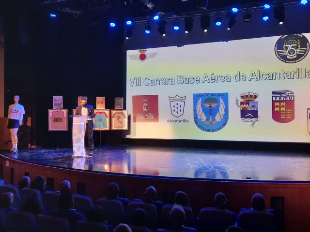 Cáritas Castrense y AMDEM recibirán la recaudación de la VIII Carrera popular de la Base Aérea de Alcantarilla - 2, Foto 2