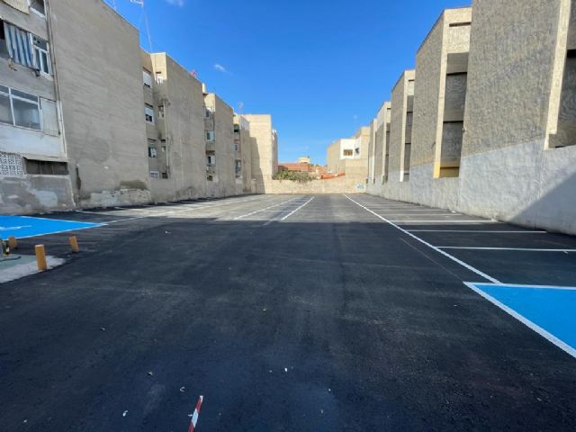 El Ayuntamiento amplía la zona blanca de aparcamiento en el casco urbano de Alcantarilla - 1, Foto 1