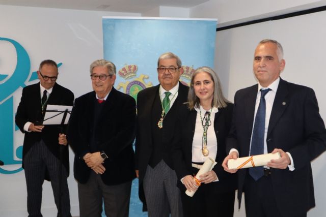 Grupo Fuertes entrega su Premio Nacional de Investigacin en colaboracin con la Academia de Ciencias Veterinarias, Foto 1