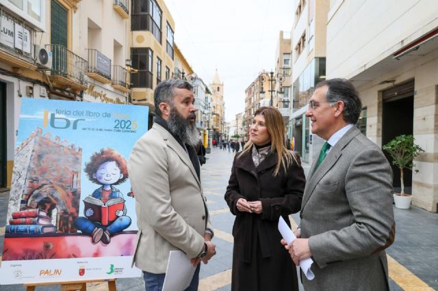 Lorca presenta la programación de la Feria del Libro, con 30 expositores y decenas de actividades para todos los públicos - 1, Foto 1