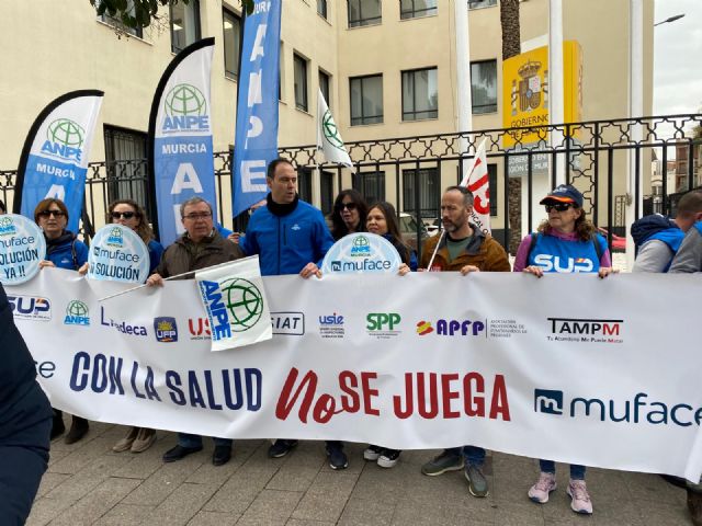 ANPE Murcia se moviliza en defensa de la salud de los docentes - 2, Foto 2