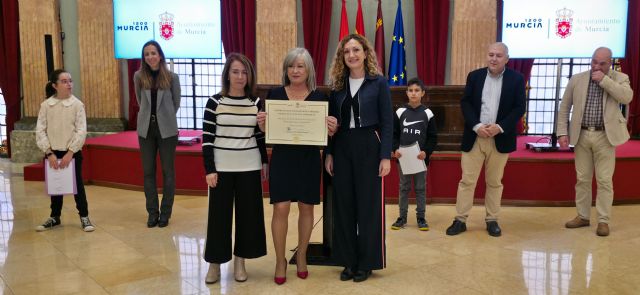 El Ayuntamiento de Murcia reconoce al CEIP Virgen de la Vega con el premio 'Educando para la Igualdad' - 2, Foto 2