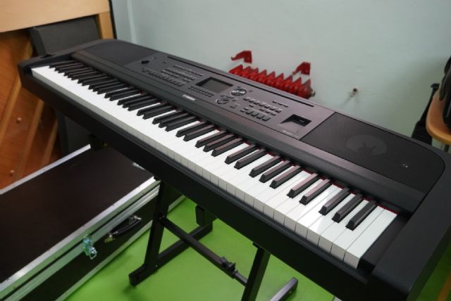 El Ayuntamiento de Jumilla mejora las instalaciones y el equipamiento de la escuela de música municipal y del Conservatorio Profesional Julián Santos - 3, Foto 3