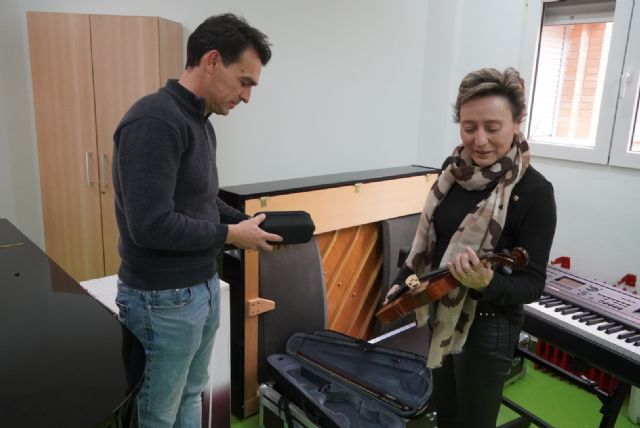 El Ayuntamiento de Jumilla mejora las instalaciones y el equipamiento de la escuela de música municipal y del Conservatorio Profesional Julián Santos - 5, Foto 5