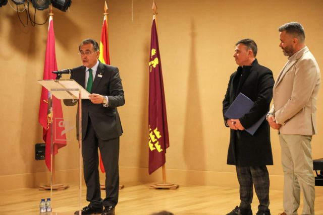 Fran J. Marber defiende el relato de resistencia, reconstrucción, arte y fe de una Lorca que siempre ha sabido narrarse a sí misma - 4, Foto 4