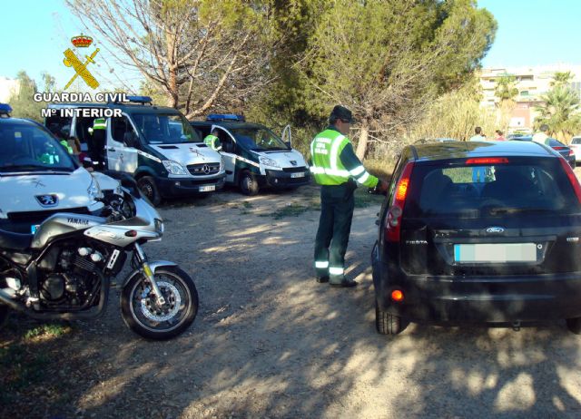 La Guardia Civil despliega un amplio dispositivo de verificación de alcoholemia y drogas en la conducción y detiene a once conductores - 4, Foto 4