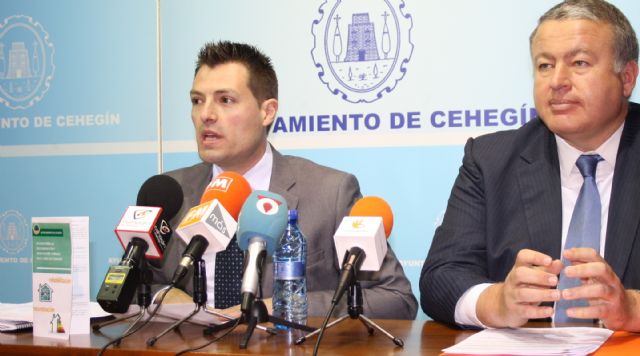 El Alcalde de Cehegín y el Consejero de Fomento presentan el Programa ARRU para el municipio - 2, Foto 2
