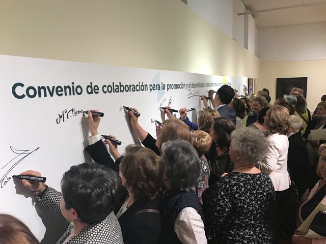 Derechos Sociales propone un centenar de acciones para promover la igualdad entre mujeres y hombres en la gestión municipal - 2, Foto 2