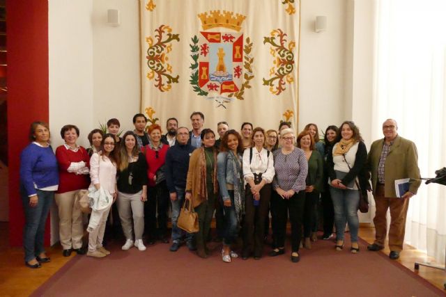 Servicios Sociales pone en marcha un plan para facilitar la acogida de los refugiados - 1, Foto 1