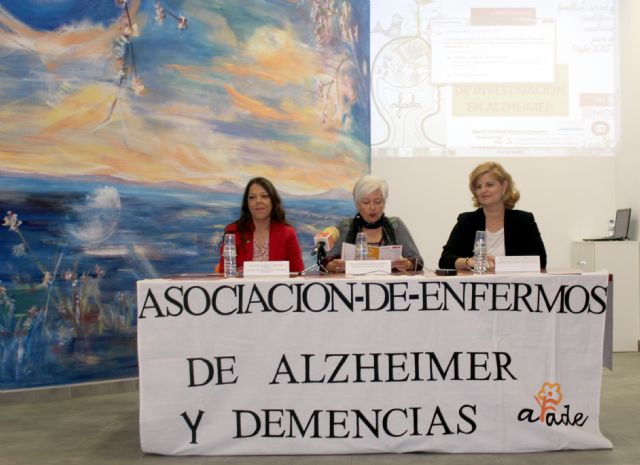 Comienzan en Alcantarilla las jornadas de formación Alzheimer: Un gran reto familiar, social y científico-sanitario para el Siglo XXI - 4, Foto 4