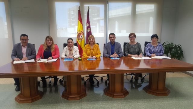 Alhama de Murcia, Librilla, Mazarrón y Jumilla se suman al convenio para implantar el expediente único en Servicios Sociales, Foto 1