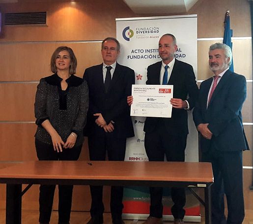 Grupo Cajamar recibe el certificado y el sello de Empresa socialmente responsable con la plantilla - 1, Foto 1
