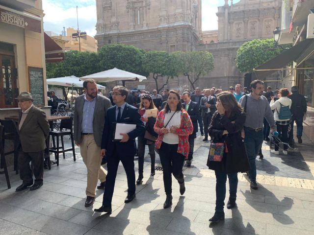 El Ayuntamiento adecuará las calles que recorrerán las distintas procesiones en Semana Santa - 2, Foto 2
