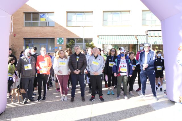 Roche se vuelca con la labor de Cruz Roja en Ucrania en una carrera multitudinaria de casi 300 participantes - 1, Foto 1