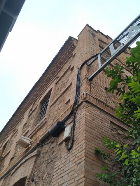 AJVA denuncia derrumbes, hundimientos y la clausura de la Fábrica de Harinas “La Innovadora” - 4, Foto 4