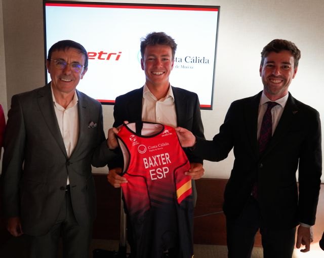 La Federación Española de Triatlón firma un importante acuerdo de colaboración con Costa Cálida, Región de Murcia, Foto 1