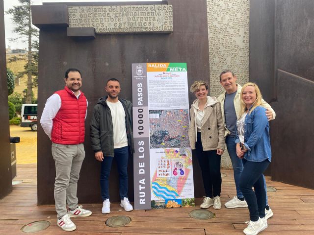 Yecla estrena la ´Ruta de los 10.000 pasos´ del programa ´Escuelas activas´ para promover el ejercicio físico y la vida saludable - 2, Foto 2