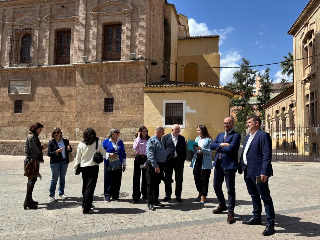 El Ayuntamiento ultima la revisión del centro de la ciudad para garantizar el paso de las procesiones de Semana Santa - 4, Foto 4