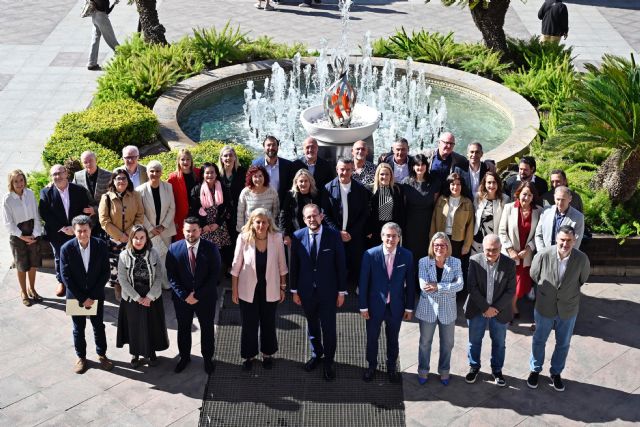 Más de 300 funcionarios y personal laboral fijo del Ayuntamiento de Murcia han tomado posesión de sus puestos esta semana - 1, Foto 1