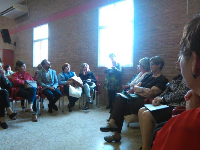 Relatos, música y un recuerdo a Miguel de Cervantes en el XII Certamen Literario Dulcineas de la Universidad Popular - 4, Foto 4