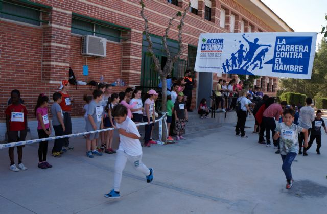 El colegio El Parque torreño corrió contra el hambre - 3, Foto 3