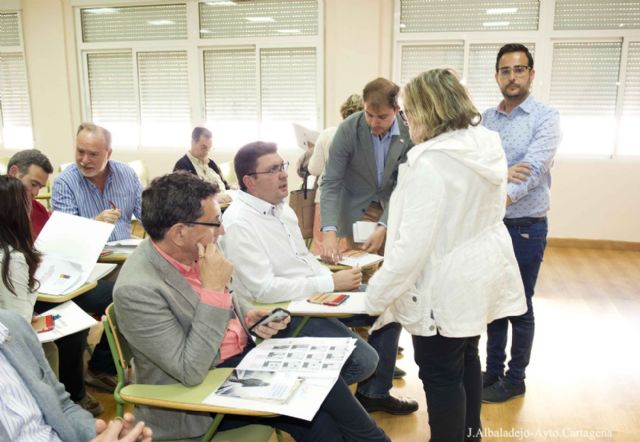 Constituido el nuevo Consejo Escolar Municipal que, en su primera reunión, fijó el calendario de festivos para el próximo curso - 4, Foto 4