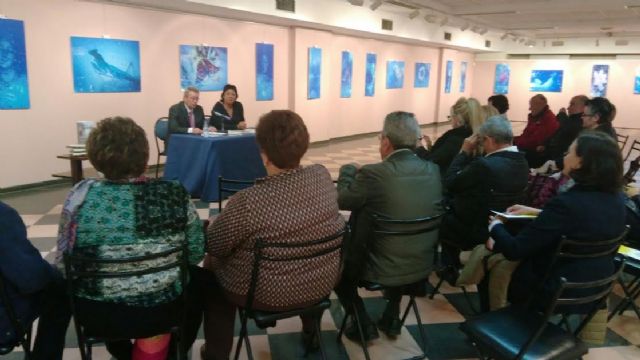 La Asociación Cultural Caja de Semillas continúa la ronda de presentación de libros y autores literarios con motivo del Día del Libro, Foto 6