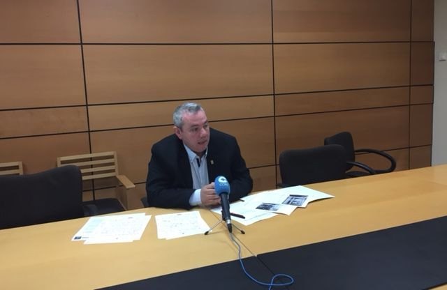 El PSOE advierte al PP de que con promesas y fotos no se solucionan los problemas de seguridad ni se llenan los nuevos cuarteles - 1, Foto 1