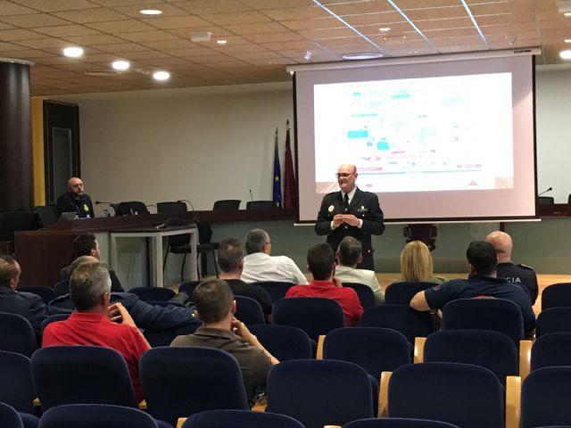 Policías locales se forman sobre el terrorismo jihadista como amenaza global y local  en una jornada organizada por la concejalía de Seguridad Ciudadana - 1, Foto 1