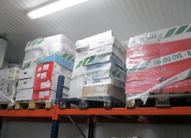 Incautadas 9.800 toneladas de alimentos y bebidas falsificadas perjudiciales para la salud en la Operación OPSON VI contra el fraude alimentario - 2, Foto 2