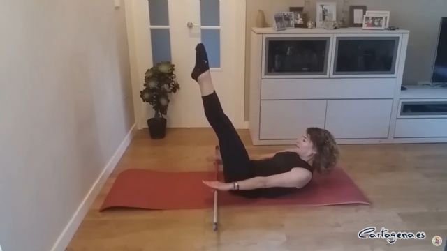 Ejercicios con pica en Deporte en Casa, no pierdas el ritmo´ - 1, Foto 1