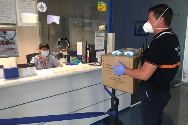 Protección Civil reparte 8.500 mascarillas para el transporte público del municipio - 1, Foto 1