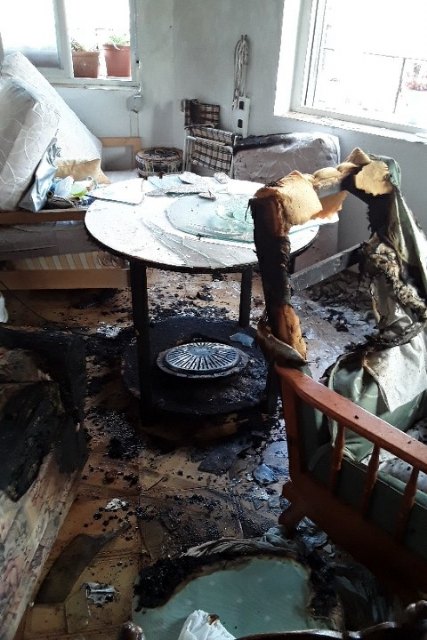 Bomberos apagan un incendio de vivienda en Cieza - 2, Foto 2