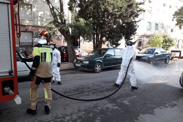 Ayuntamiento, Área II de Salud y responsables vecinales abordan medidas para contener el brote de Covid en Lo Campano - 1, Foto 1